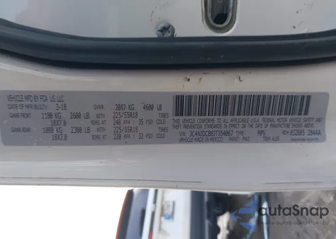 2018 Jeep Compass Limited 4X4 z USA, uszkodzony, nr VIN 3C4NJDCB8JT354067